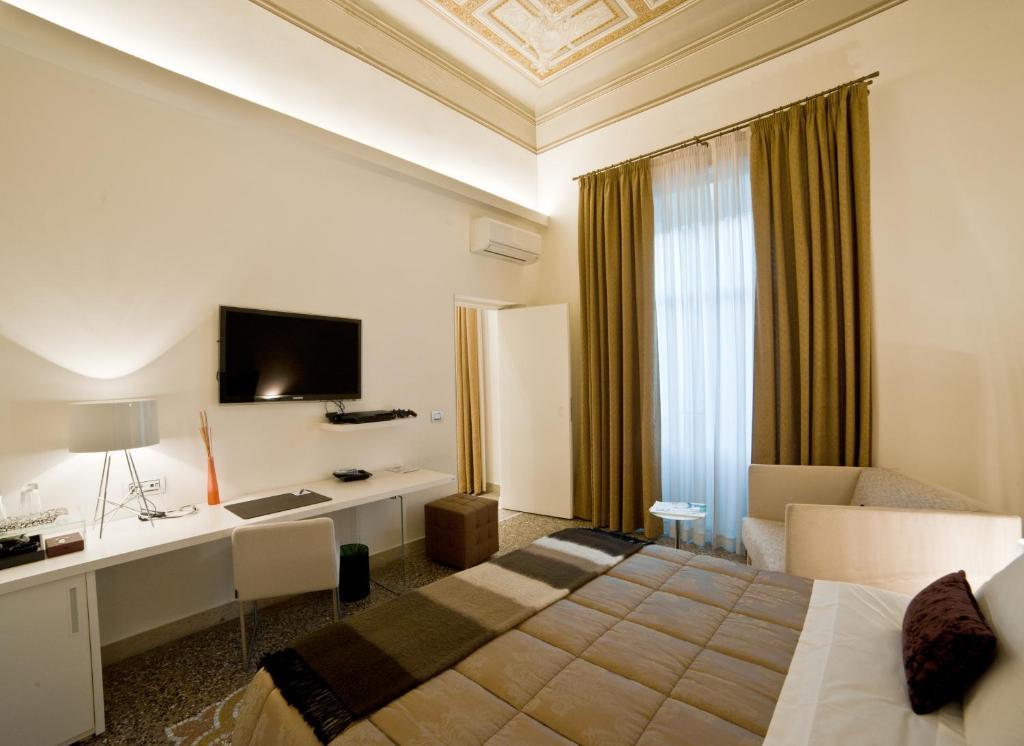 Bed and Breakfast Town House Cavour à Reggio de Calabre Chambre photo