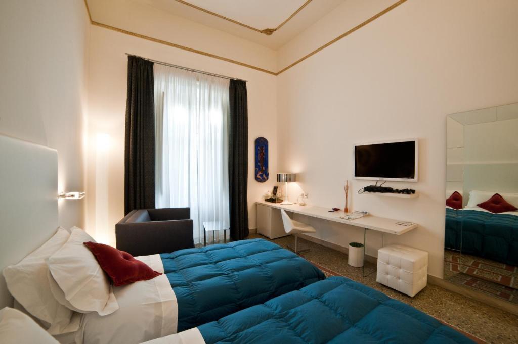 Bed and Breakfast Town House Cavour à Reggio de Calabre Chambre photo
