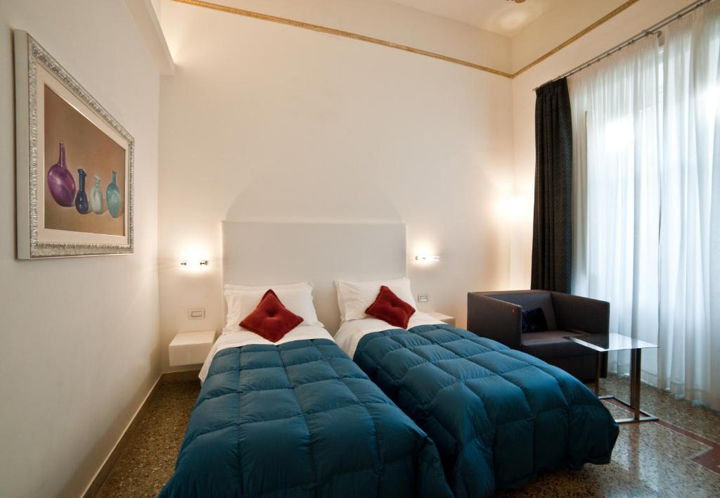 Bed and Breakfast Town House Cavour à Reggio de Calabre Chambre photo