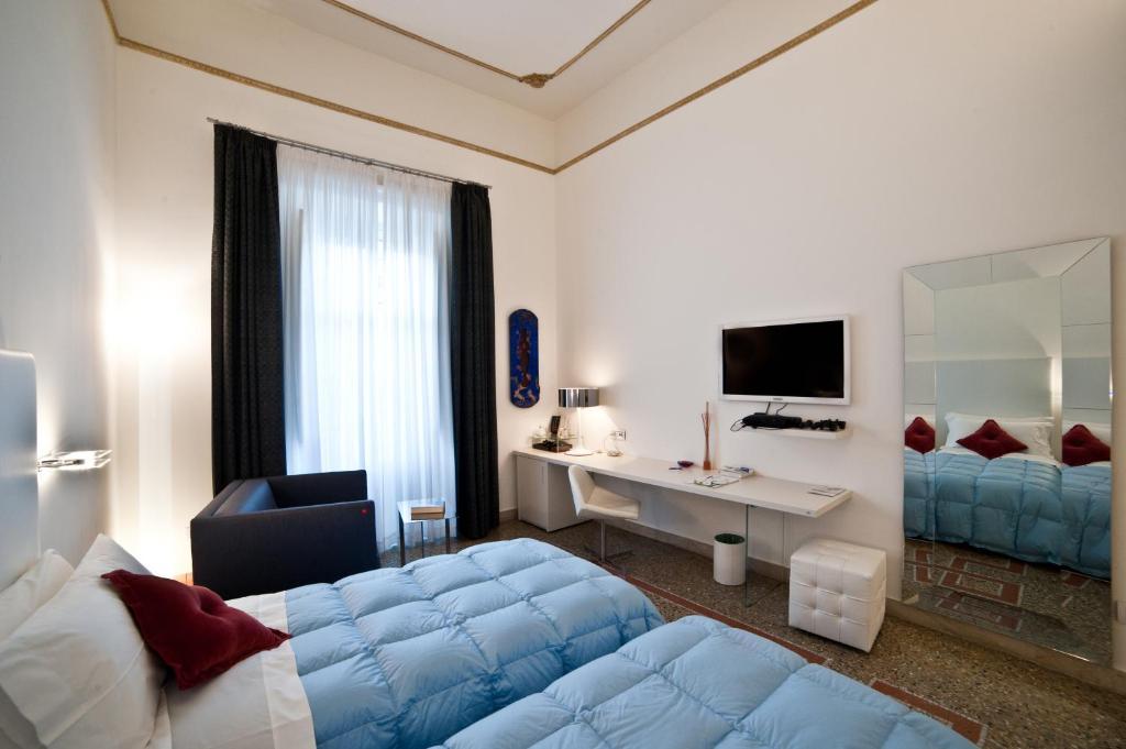Bed and Breakfast Town House Cavour à Reggio de Calabre Chambre photo