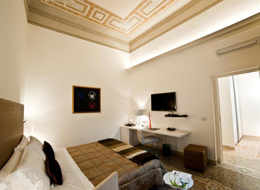 Bed and Breakfast Town House Cavour à Reggio de Calabre Chambre photo
