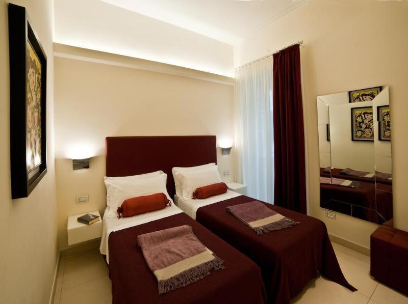 Bed and Breakfast Town House Cavour à Reggio de Calabre Extérieur photo